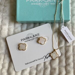 Park Lane Mother of Pearl Lana Clover Necklace and Earring Set